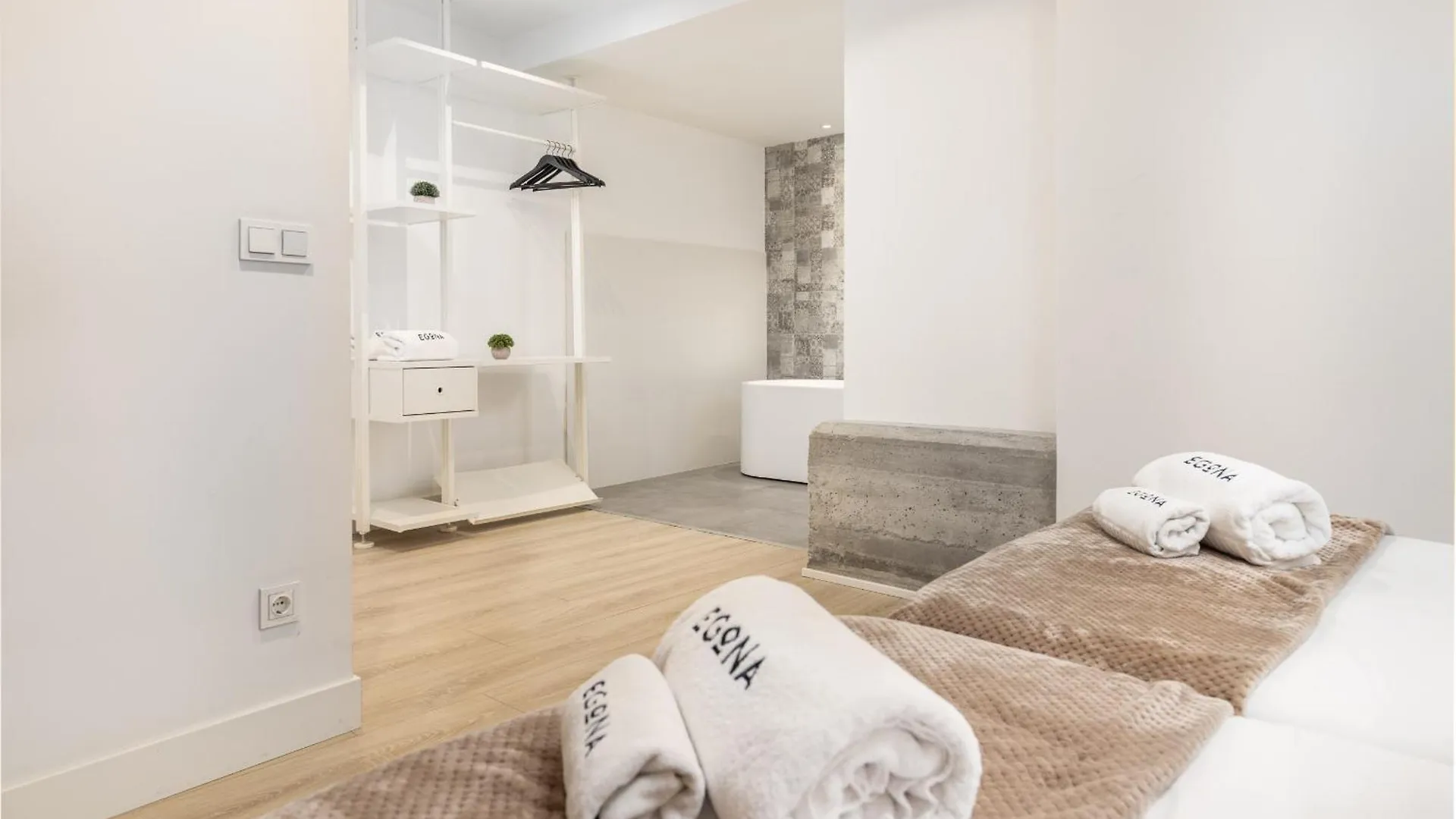 Egona -Apartamentos Itxaropena Zarautz